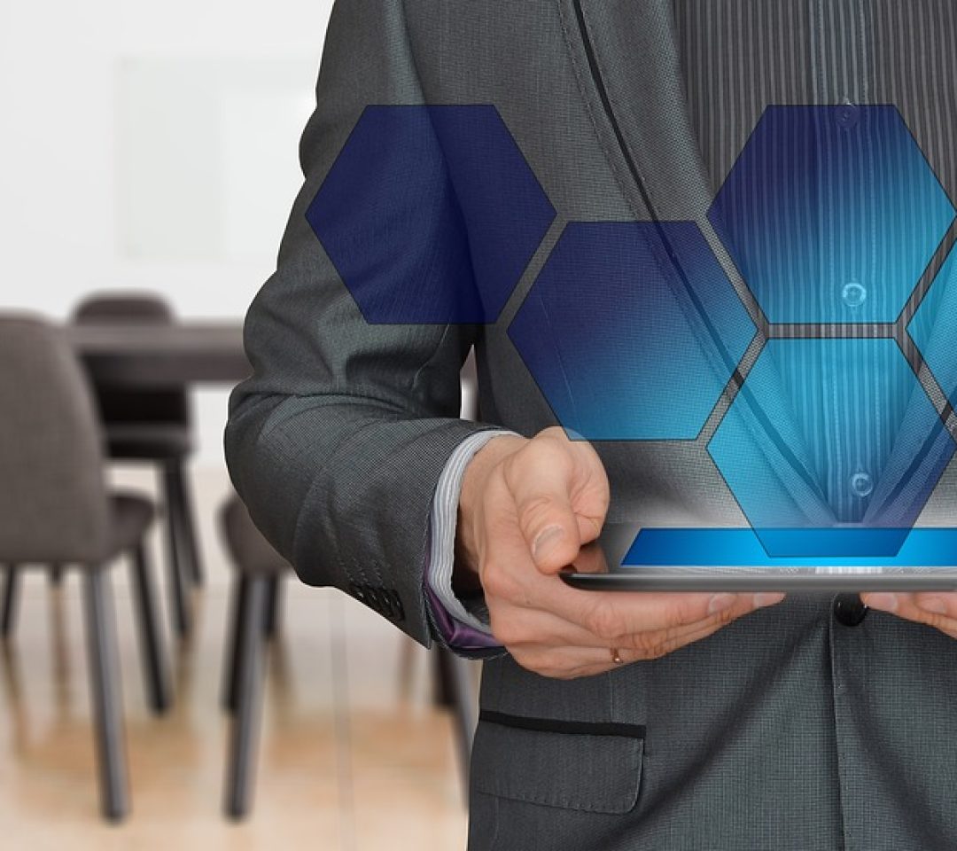 businessman-consulting-business-2606502 businessman, consulting, business-2606502.jpg